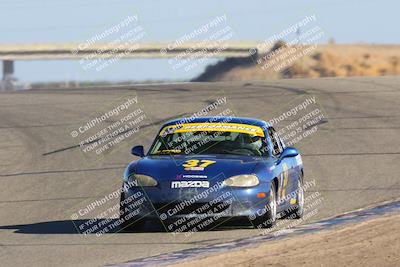 media/Oct-15-2023-CalClub SCCA (Sun) [[64237f672e]]/Group 4/Qualifying/